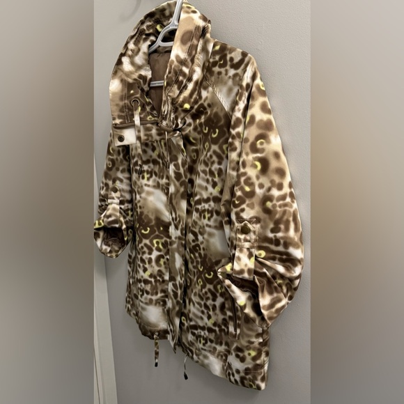 🆕 Adam Jacobs |  Relaxed Fit Green and Brown Animal Print Casual Jacket … - Picture 5 of 15
